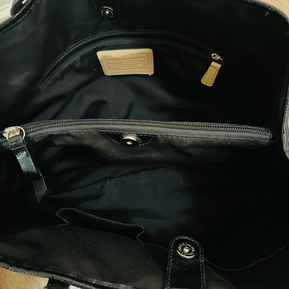 Stylish Coach Signature Jacquard Stripe Tote Black and Gray Women's Bag - Picture 10 of 16